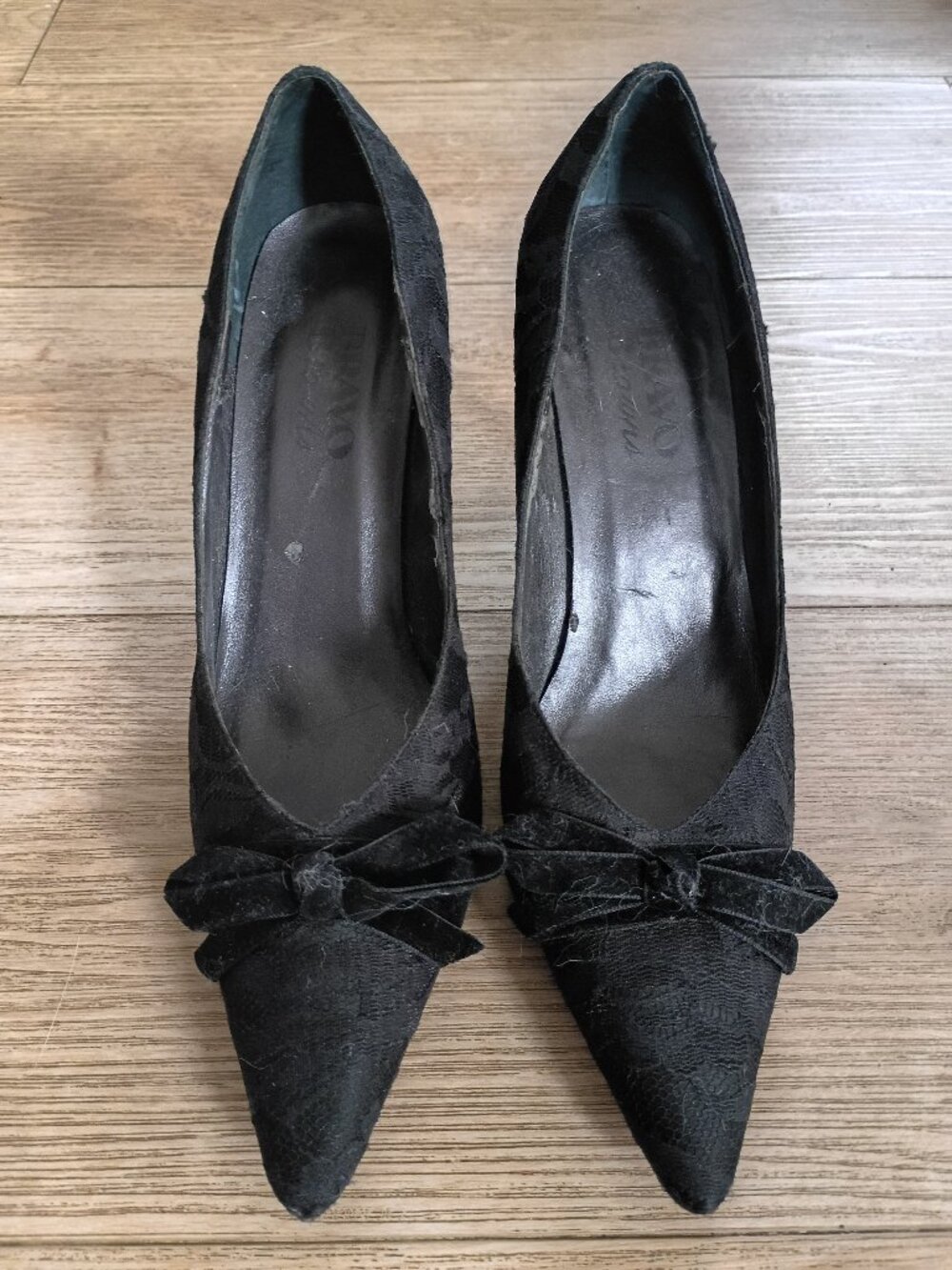 Browns High Heel Black Shoes Size 8
